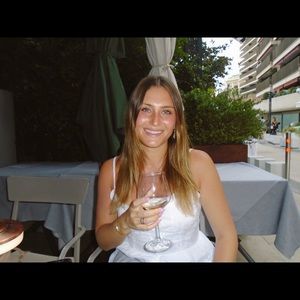 Meet your Posher, Amelia